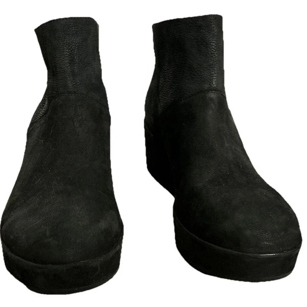 Eileen Fisher Black Suede Wedge Ankle Boots Minimalist‎ Comfort Chic US 9.5
